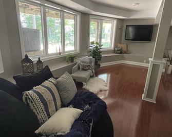 Luxury Meets Lake - Minden - Sala de estar