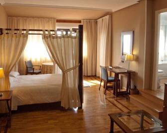 卡薩卡米拉酒店 - 奥維耶多 - 奧維多 - 臥室