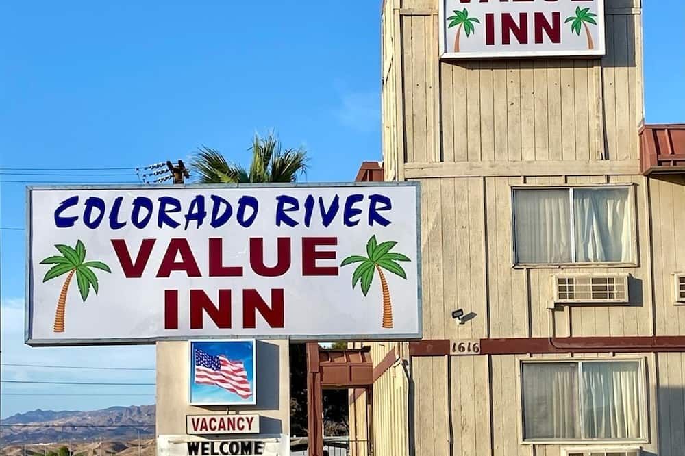 Colorado River Value Inn - Bullhead City - Extérieur