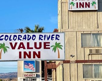 Colorado River Value Inn - Bullhead City - Outdoor view