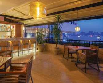 فندق سميراميس إنتركونتيننتال القاهرة - القاهرة - بار