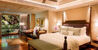 Taj West End - Bengaluru - Bedroom