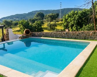 Peaceful villa in Monesterio with private pool - Monesterio - Zwembad