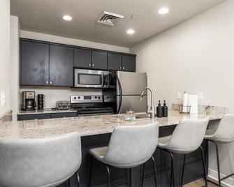 Cozy Condo Downtown Salt Lake City - Salt Lake City - Küche