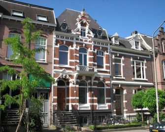 Pluweel - Nijmegen - Building