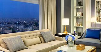 Fairmont Amman - Amman - Living room