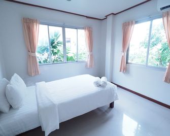Kamalar Palace Longstay house - Ayutthaya - Schlafzimmer