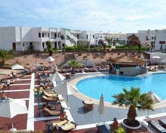 Sharm Holiday Resort - Sharm el-Sheikh - Pool