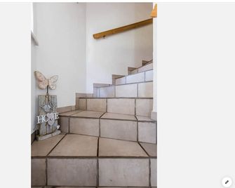 Attractive apartment in an attractive location. Near the beautiful old town of Erding. - Erding - Aufgang