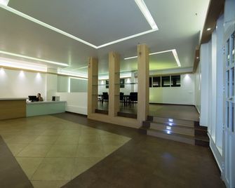 Vythiri Holiday Resorts - Vythiri - Recepción