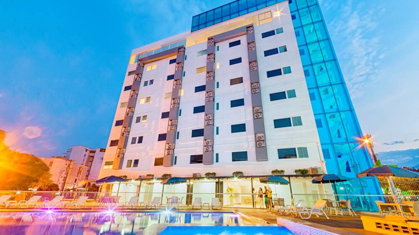 Hotel Blue 66