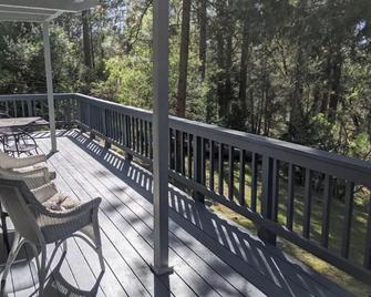 Breckenridge Chalet near Yosemite. Dog friendly! - Groveland - Balcón