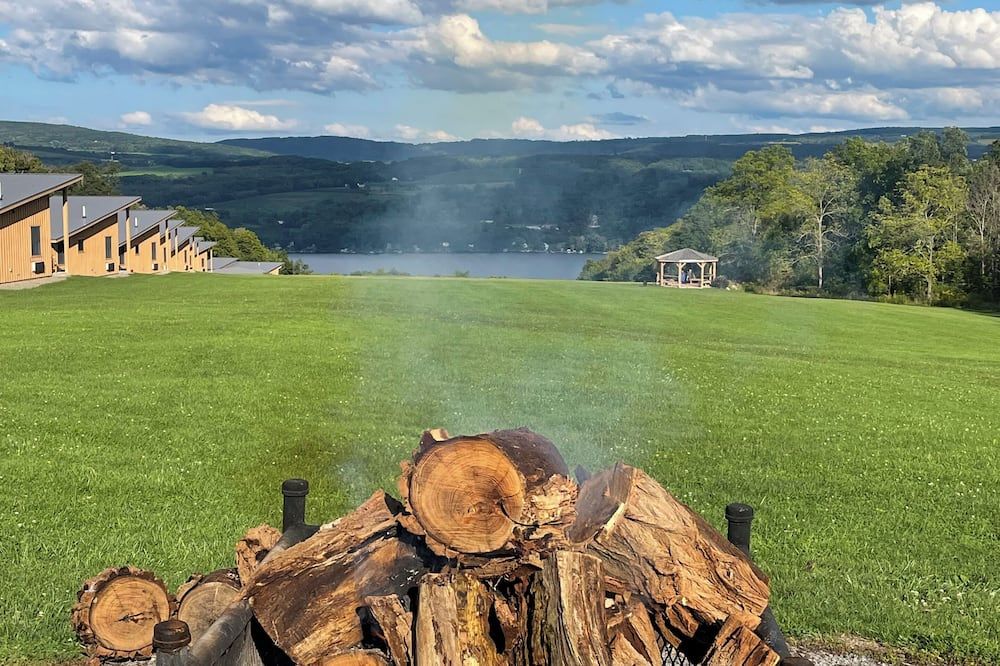 Lakeside Resort - Watkins Glen