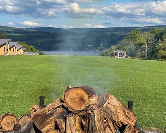 Lakeside Resort - Watkins Glen