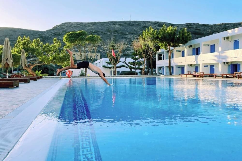 لاجادا بيتش هوتل