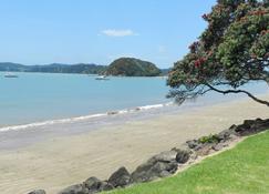 Perfect Base in the Bay Of Islands - Opua - Beach