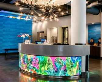 Aloft Newport on the Levee - Newport - Receptie