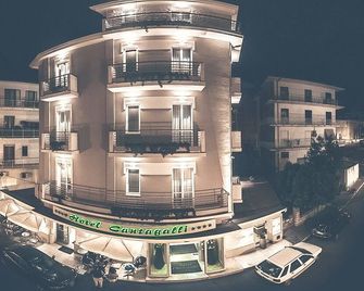 Il Cantagalli - Lamezia Terme - Gebäude