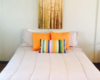 Beautiful Cottages in the Shadow of the Tetons - Ashton