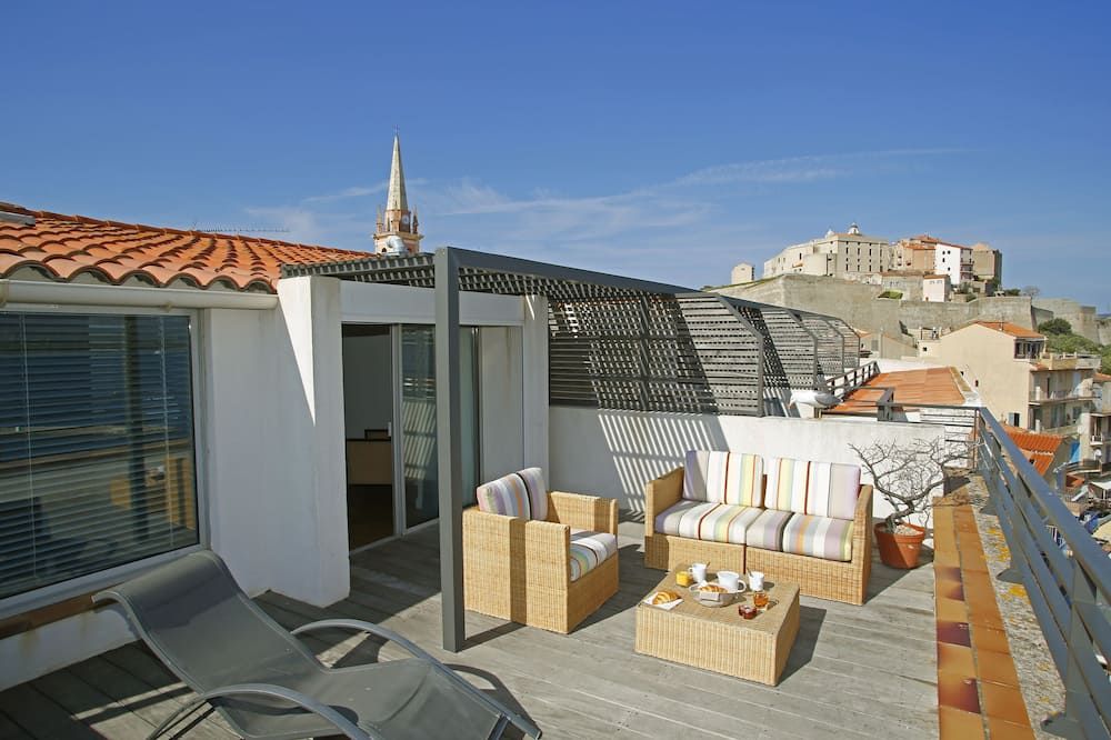 Hotel Balanea - קאלבי - מרפסת