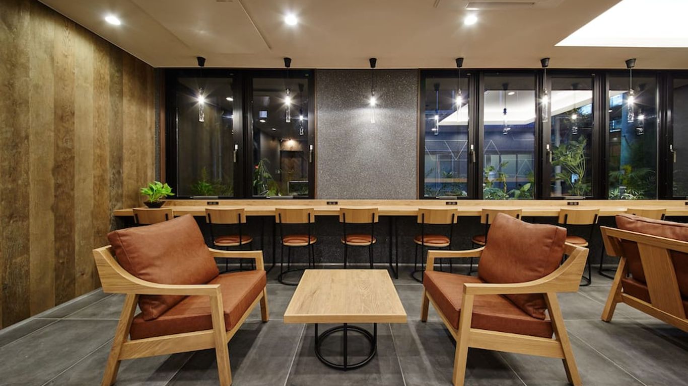 โรงแรมอามาเนค อาซาคุสะเอกิแม