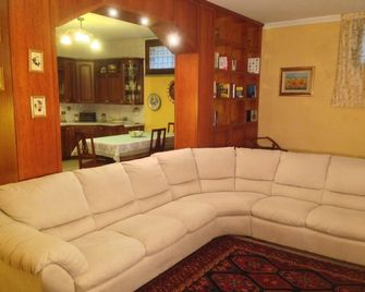 B&B Sedici Pini - Pomezia - Salon