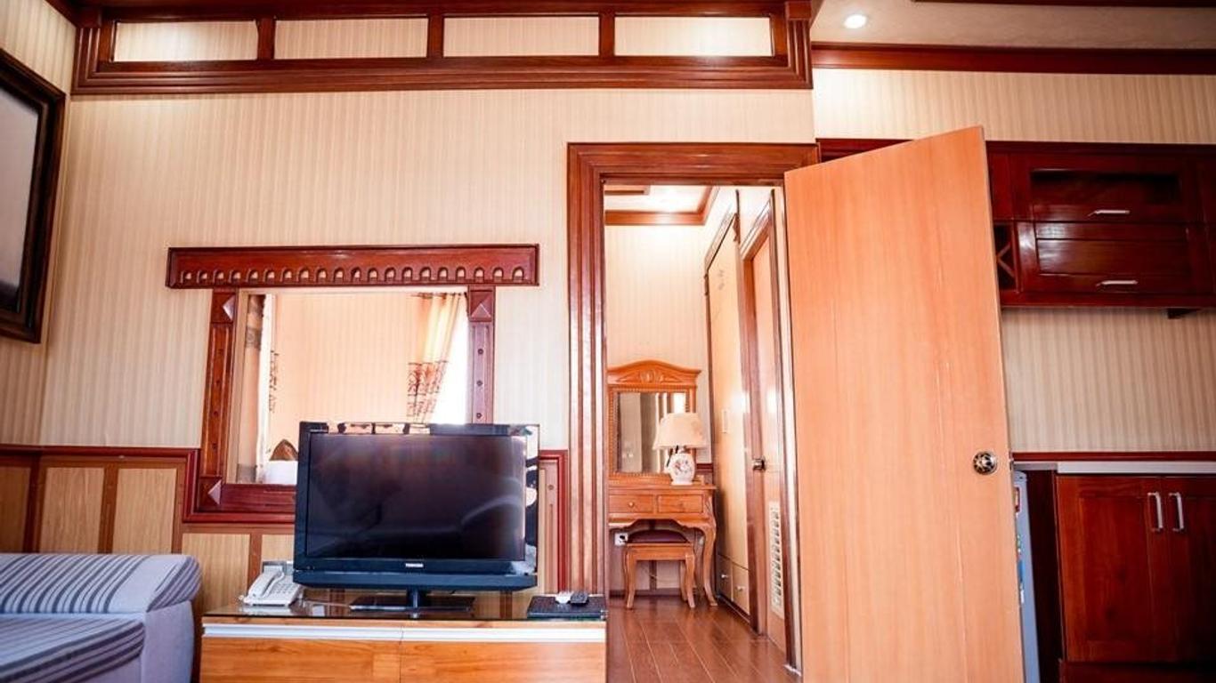 Hon Dau Resort