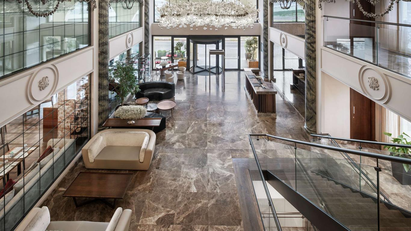 دبل تري باي هيلتون إسطنبول إيسينتبي