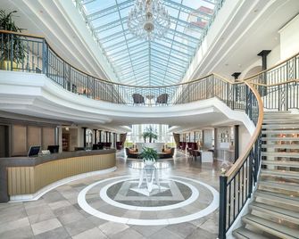 A-Rosa Kurhaus Binz - Binz - Lobby