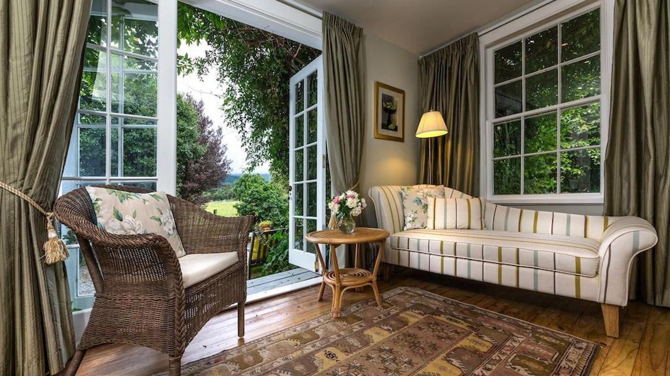 مارلبورو بيد آند بركفاست