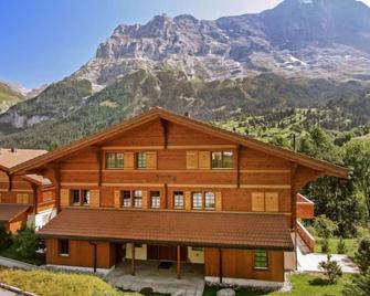 Apartment Chalet Eiger-1 by Interhome - Grindelwald - Rakennus