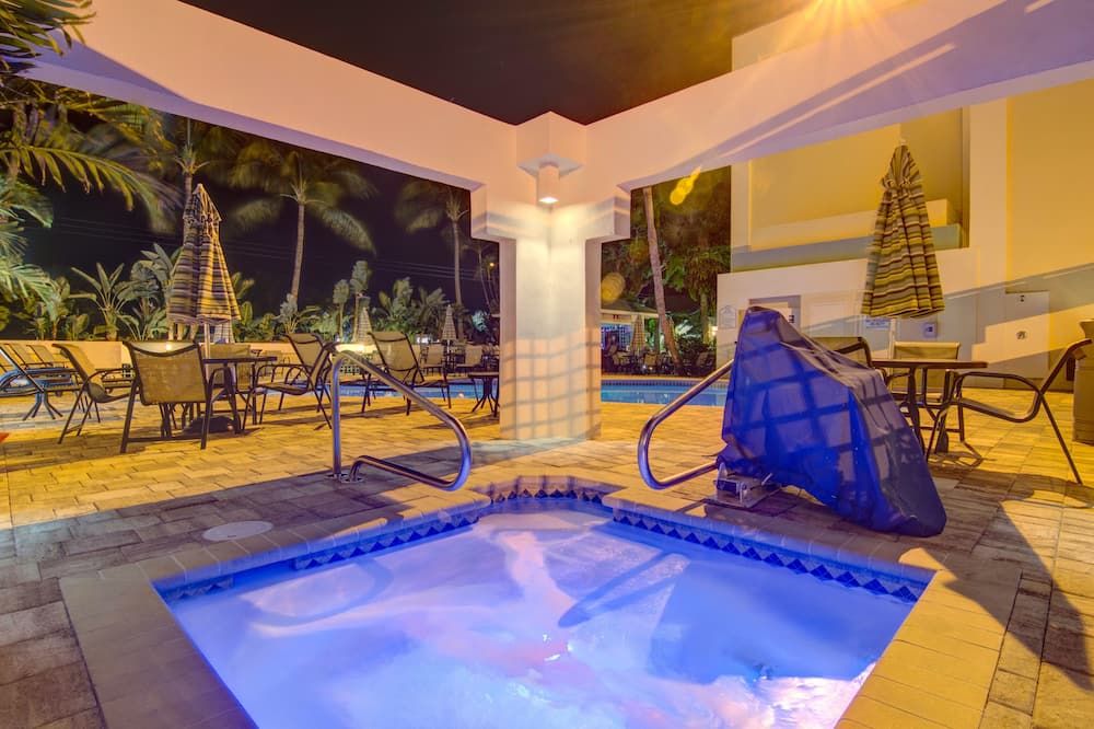 Boca Plaza - Boca Raton - Pool