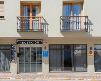 Hotel La Mirada - Tarifa - Building
