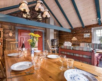 Chalet Eiketun by Interhome - Olden - Comedor