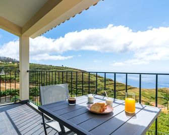 Villa Pargo Green by Madeira Dream Stays - Ribeira da Janela - Balkón