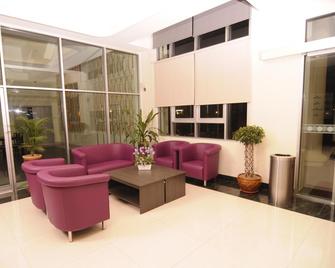 سيمسون هوتل - إيبوه - ردهة