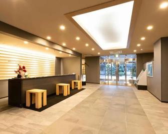 Hotel Route-Inn Sakurai Ekimae - Sakurai - Receptie