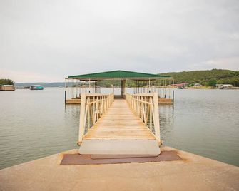 Cozy retreat on the lake - Graham