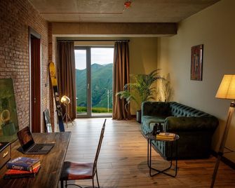 Skio - Gudauri - Sala de estar