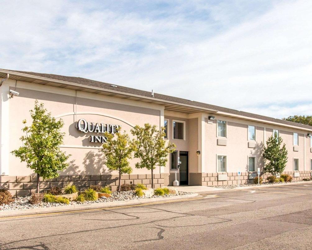 Quality Inn Suites Next To The Casino 106 1 5 1 Battle