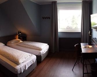 Hotel Henry - Dreieich - Bedroom