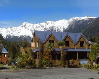 Fox Glacier Lodge - Fox Glacier - Building