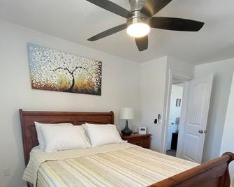 \'The Blueberry!\' Cozy home in quiet neighborhood - Globe - Slaapkamer