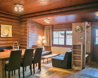 Quaint Chalet in Worgl With Private Garden - Bad Häring - Essbereich