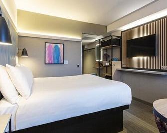 Premier Inn Liverpool John Lennon Airport - Liverpool - Bedroom