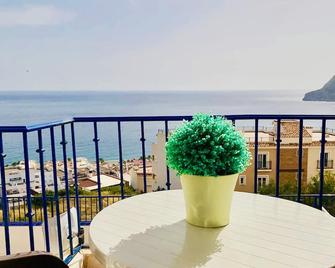 Sea view from this apartment with rooftop pool - La Herradura - Balcony