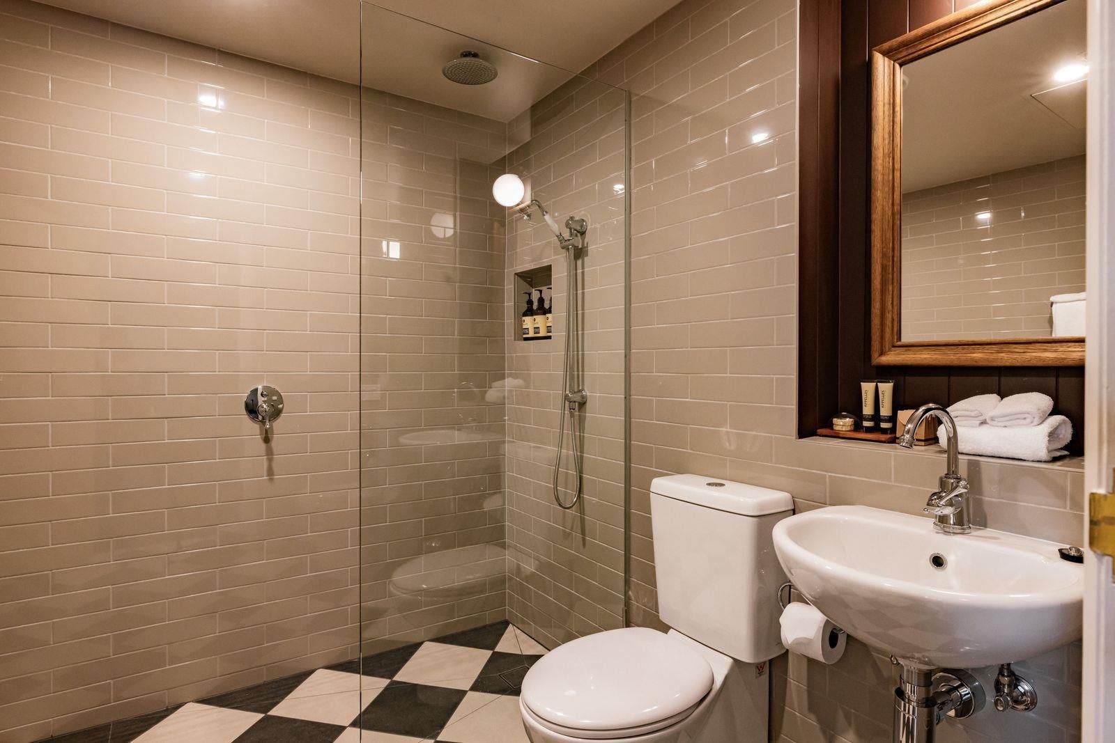 Hadley's Orient Hotel - Hobart - Bathroom
