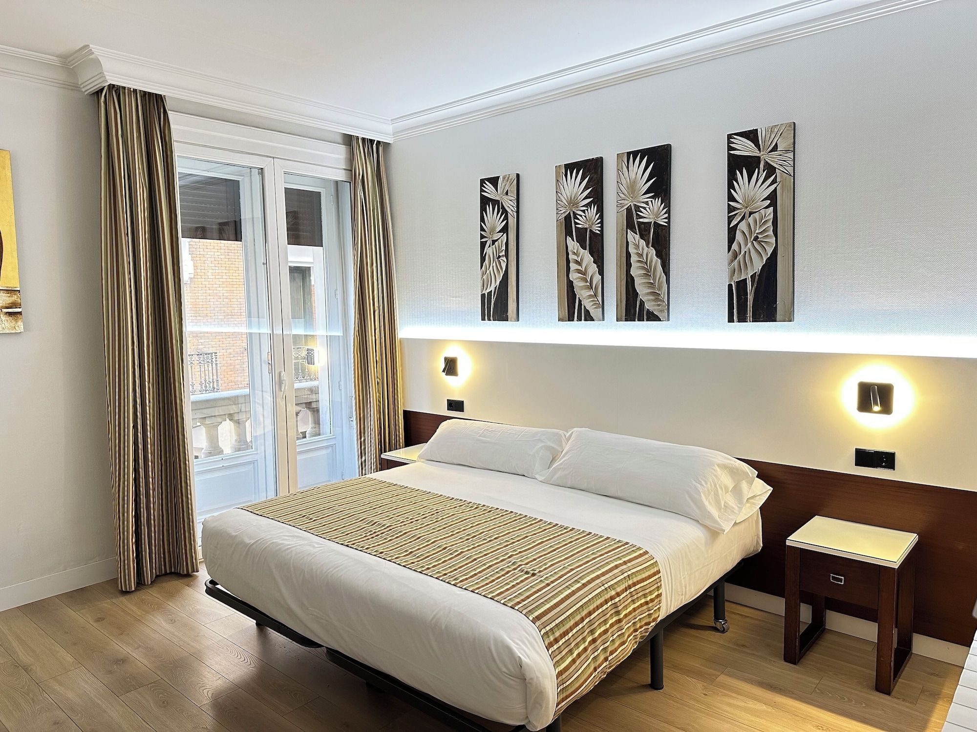 هوستال أباديا مدريد