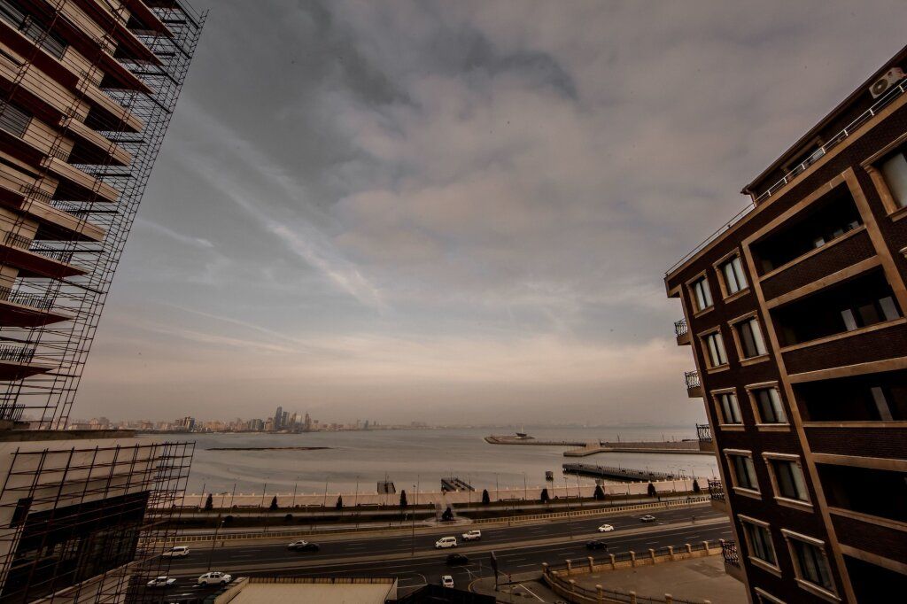 فندق كراون باكو