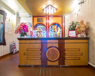 Tan Hoang Long Hotel District 5 - Ciudad Ho Chi Minh - Recepción